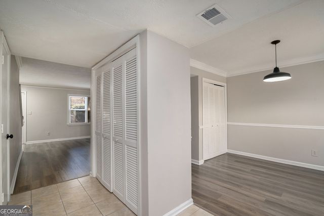 3027 Spruce Circle, Snellville, GA 30078