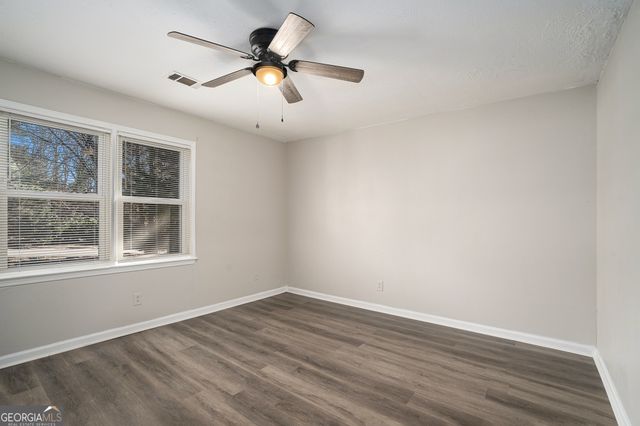 3027 Spruce Circle, Snellville, GA 30078