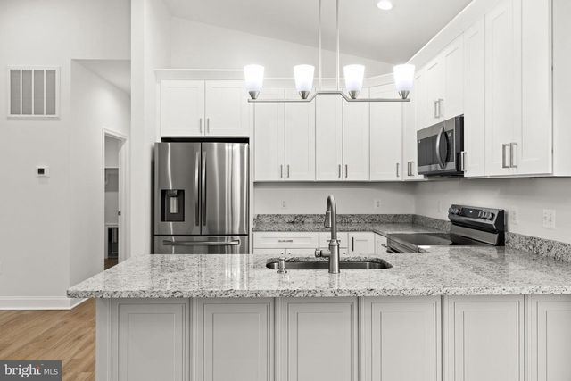 27 COLONY WAY, Montross, VA 22520
