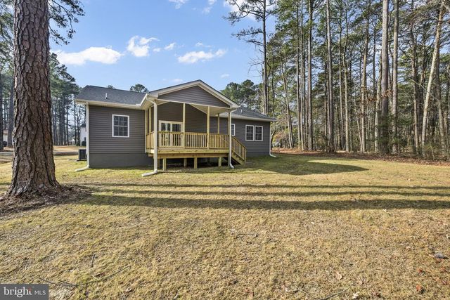 27 COLONY WAY, Montross, VA 22520