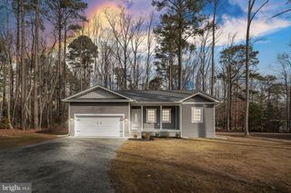 27 COLONY WAY, Montross, VA 22520