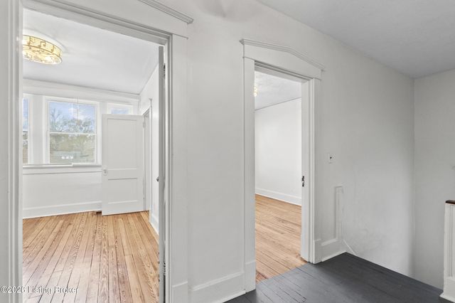 714 Dearborn Ave, Louisville, KY 40211