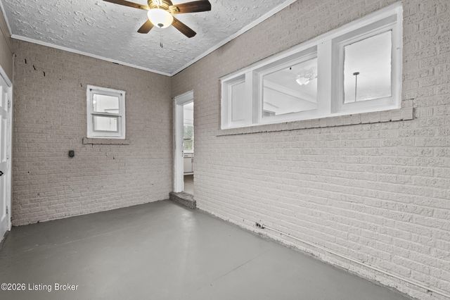 714 Dearborn Ave, Louisville, KY 40211