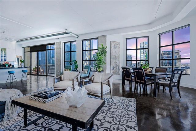 311 W 5th ST 1005, Austin, TX 78701