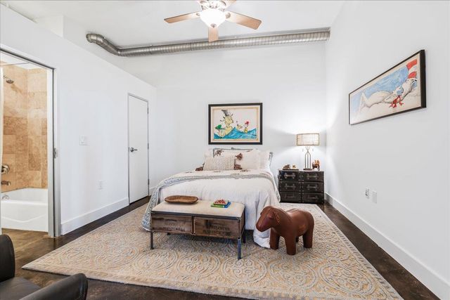 311 W 5th ST 1005, Austin, TX 78701