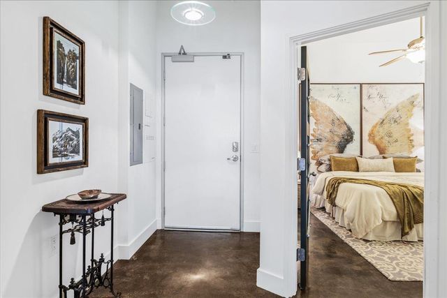 311 W 5th ST 1005, Austin, TX 78701