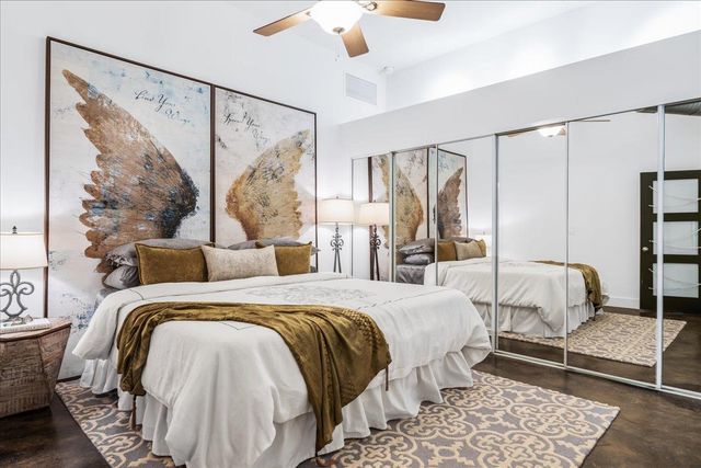 311 W 5th ST 1005, Austin, TX 78701