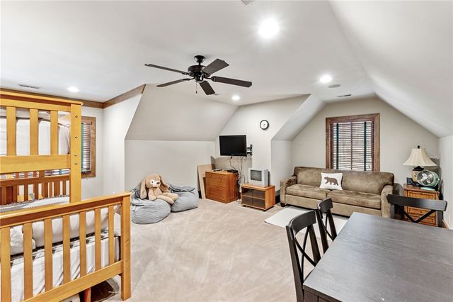 811 Top Ridge Drive, Sunset, SC 29685