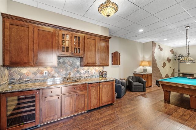 811 Top Ridge Drive, Sunset, SC 29685