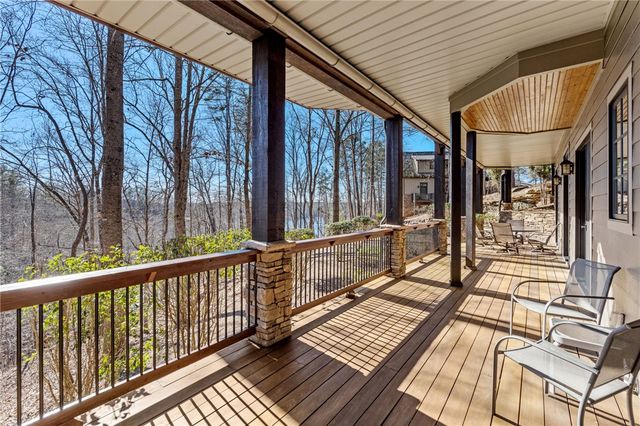 811 Top Ridge Drive, Sunset, SC 29685