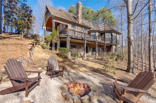 811 Top Ridge Drive, Sunset, SC 29685