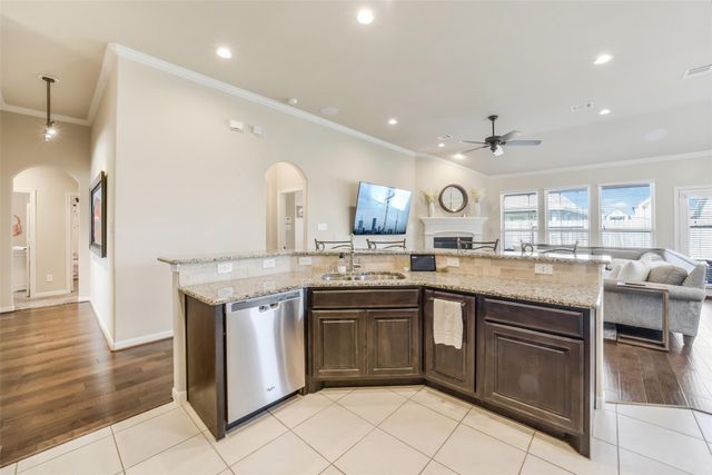 20822 Camelot Legend Drive, Tomball, TX 77375