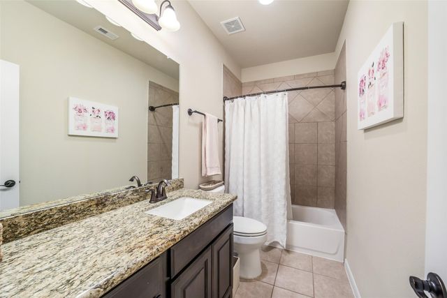 20822 Camelot Legend Drive, Tomball, TX 77375