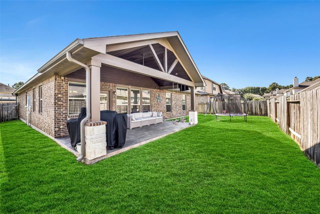 20822 Camelot Legend Drive, Tomball, TX 77375