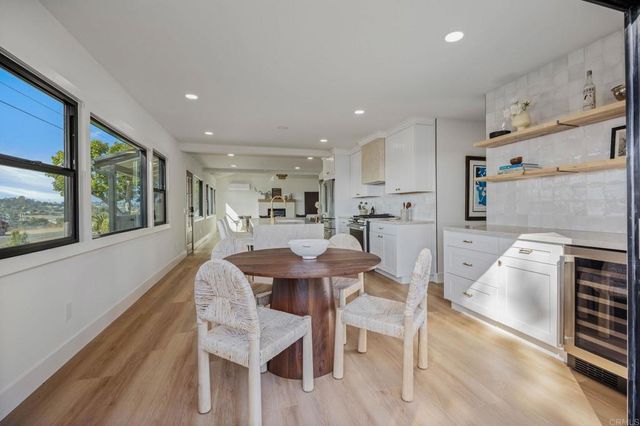 2101 Grandview Street, Oceanside, CA 92054