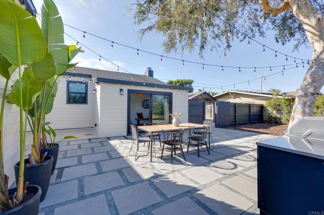 2101 Grandview Street, Oceanside, CA 92054