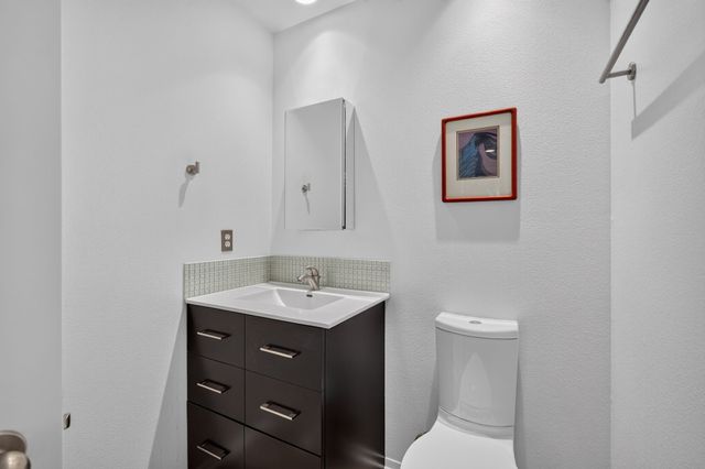 8003 Alpine Drive, Urbandale, IA 50322