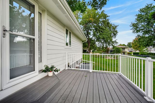 8003 Alpine Drive, Urbandale, IA 50322