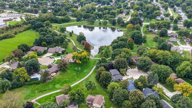 8003 Alpine Drive, Urbandale, IA 50322