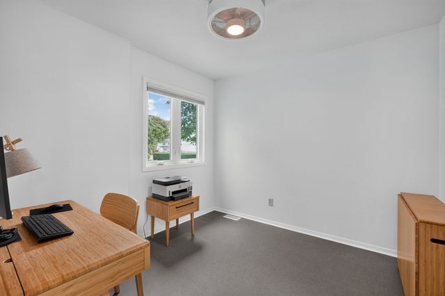 8003 Alpine Drive, Urbandale, IA 50322