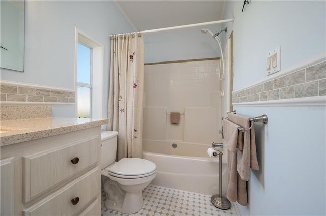 8236 LAKE LOWERY ROAD, Haines City, FL 33844