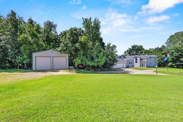 N4636 County Road V, Poynette, WI 53955