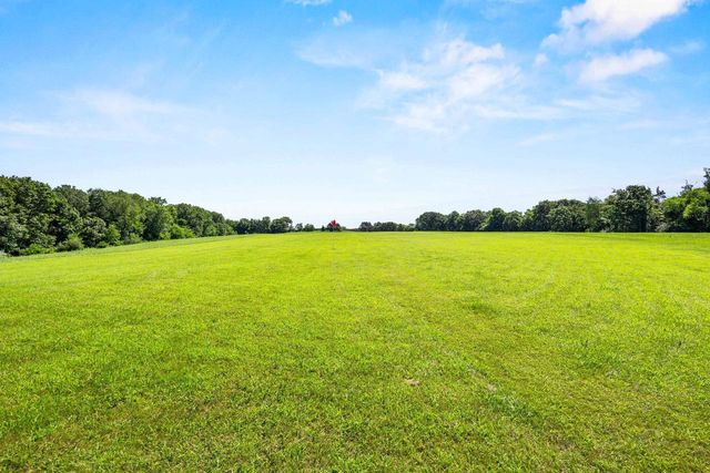 N4636 County Road V, Poynette, WI 53955