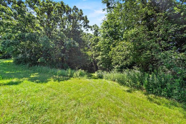 N4636 County Road V, Poynette, WI 53955