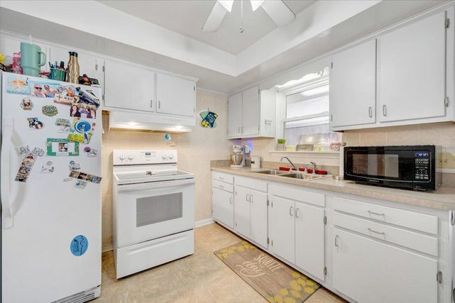 1019 Rosemary AVE, Roanoke, VA 24014