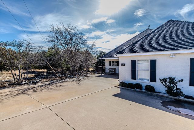 105 Turnberry Loop, Possum Kingdom Lake, TX 76449