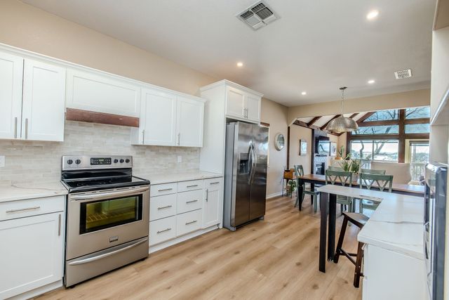 105 Turnberry Loop, Possum Kingdom Lake, TX 76449