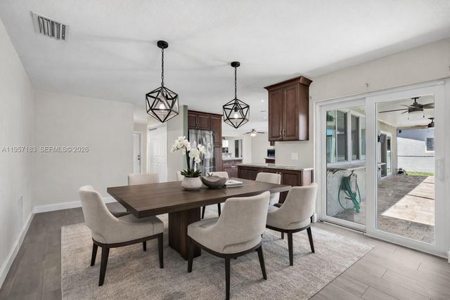 11900 NW 29th Mnr, Sunrise, FL 33323