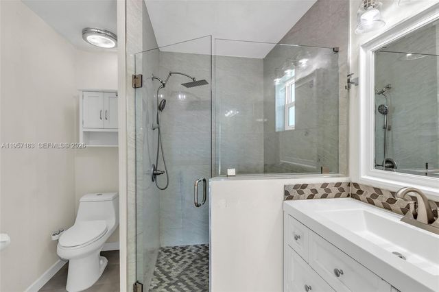 11900 NW 29th Mnr, Sunrise, FL 33323