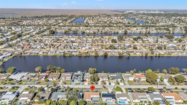 11900 NW 29th Mnr, Sunrise, FL 33323