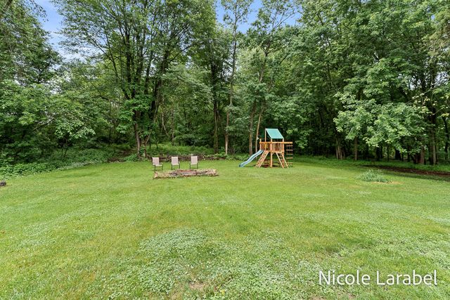 4696 16 Mile Road Ne, Algoma Twp, MI 49319