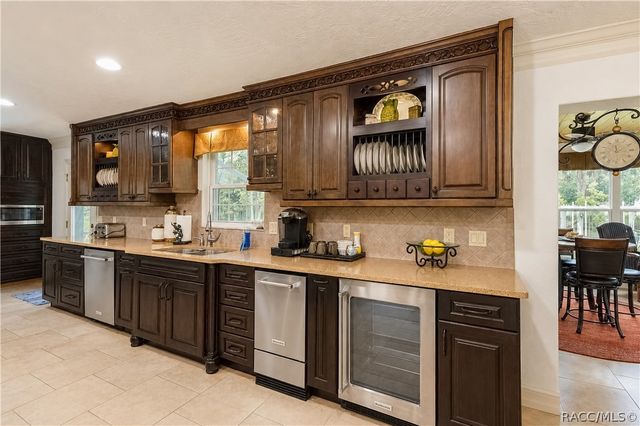 2178 N Watersedge Drive, Crystal River, FL 34429