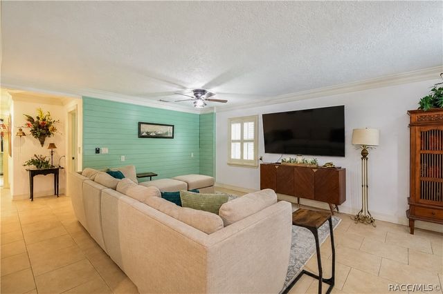 2178 N Watersedge Drive, Crystal River, FL 34429