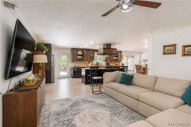 2178 N Watersedge Drive, Crystal River, FL 34429