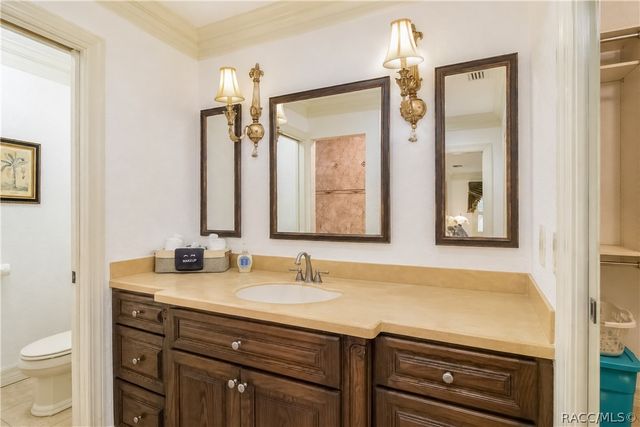 2178 N Watersedge Drive, Crystal River, FL 34429