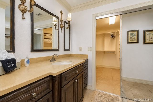 2178 N Watersedge Drive, Crystal River, FL 34429