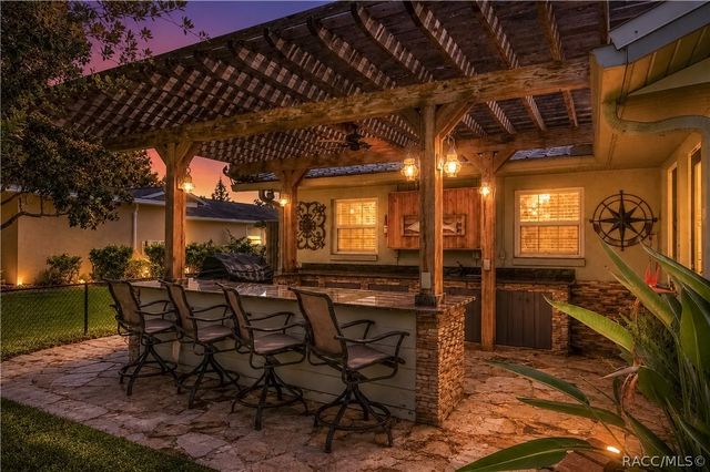 2178 N Watersedge Drive, Crystal River, FL 34429