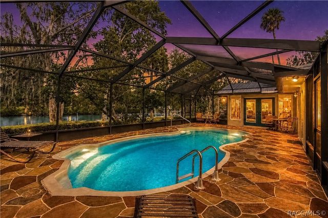 2178 N Watersedge Drive, Crystal River, FL 34429