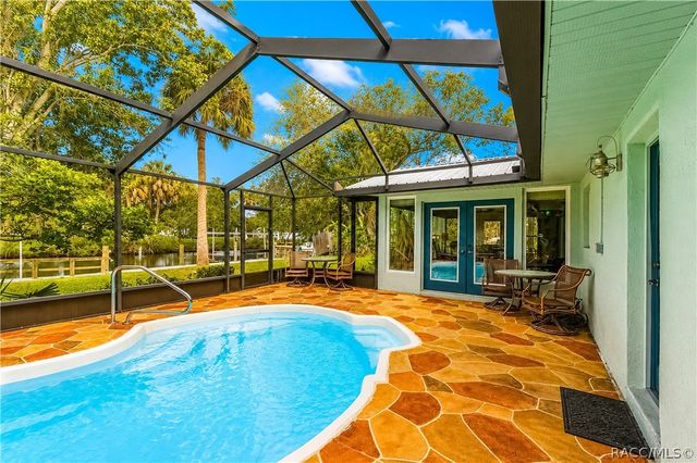 2178 N Watersedge Drive, Crystal River, FL 34429