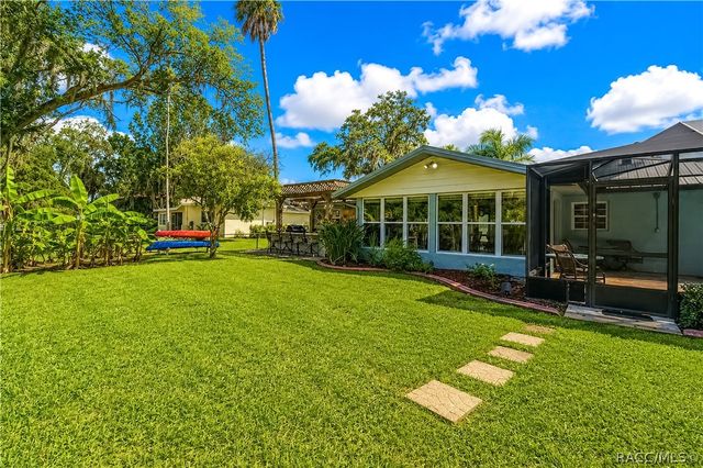 2178 N Watersedge Drive, Crystal River, FL 34429