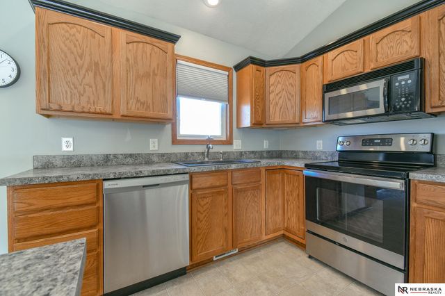 1650 Frisco Drive, Lincoln, NE 68521