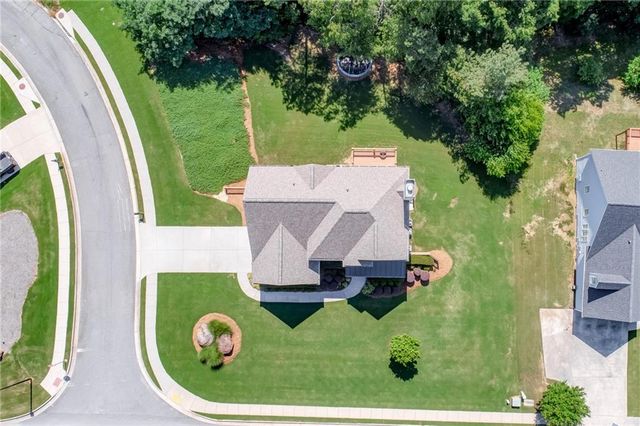 10 Altar Rock Court, Cartersville, GA 30121