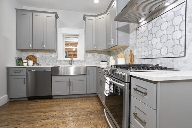 10 Grant Street 1, Somerville, MA 02145