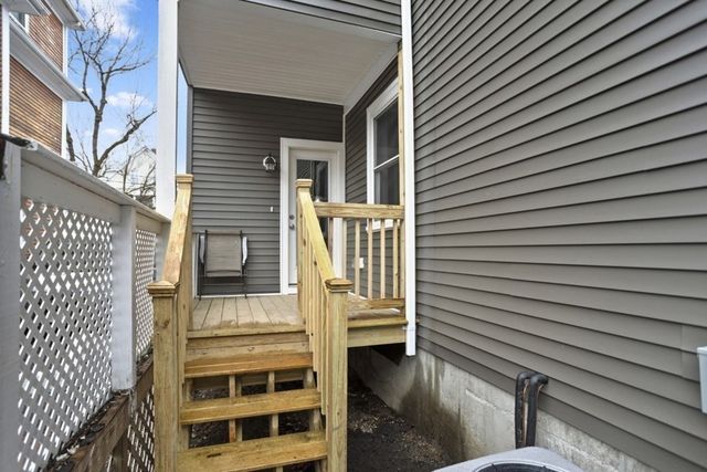 10 Grant Street 1, Somerville, MA 02145