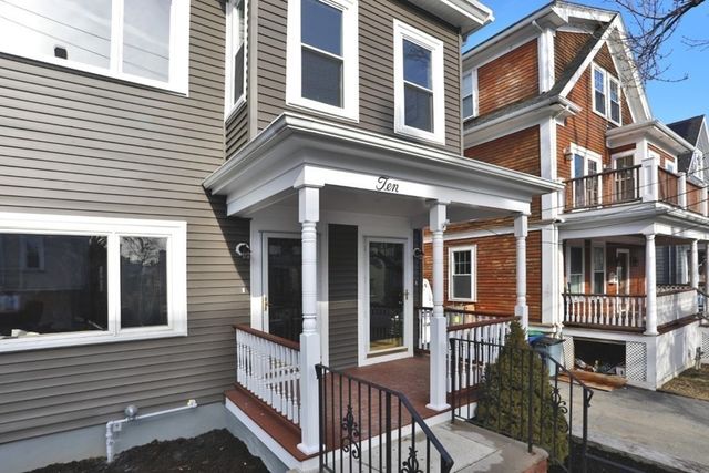 10 Grant Street 1, Somerville, MA 02145