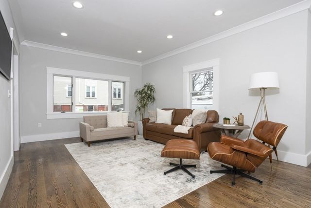 10 Grant Street 1, Somerville, MA 02145